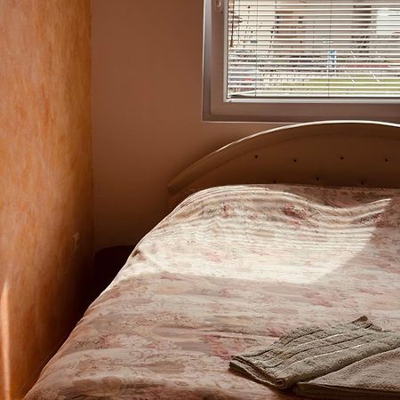 Apartment Silence B Плужине Екстер'єр фото