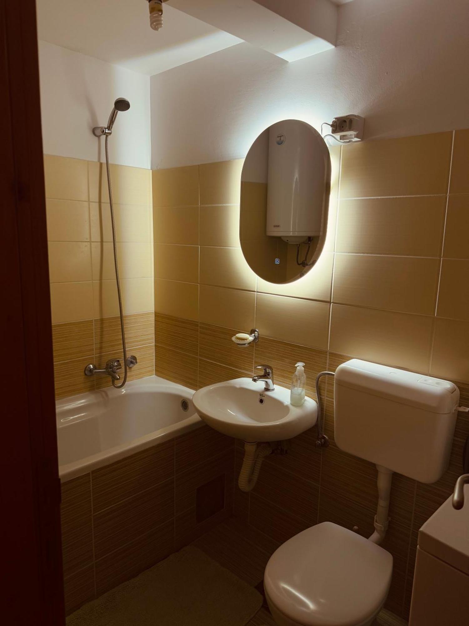 Apartment Silence B Плужине Екстер'єр фото