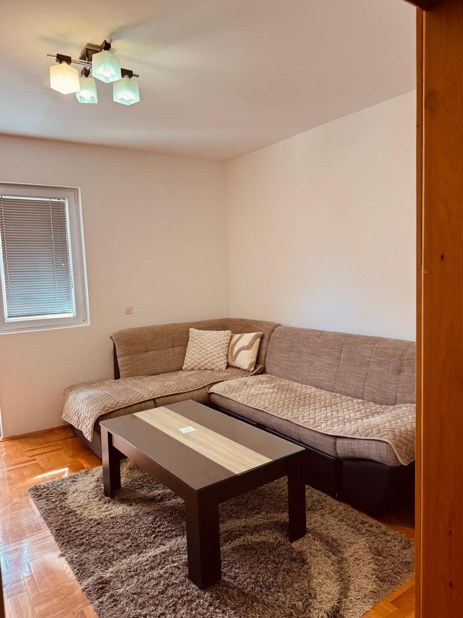 Apartment Silence B Плужине Екстер'єр фото